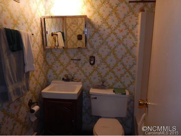 638 Gallimore Road - Photo 16