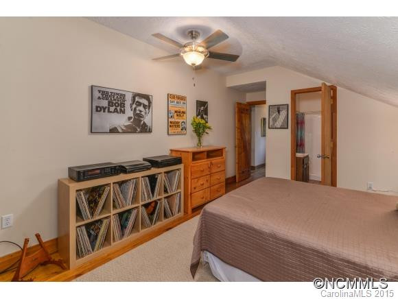 20 Woodridge - Photo 15