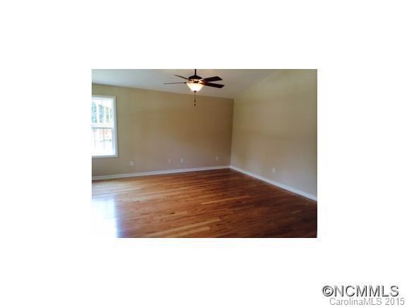 19 Dogwood Rd - Photo 5