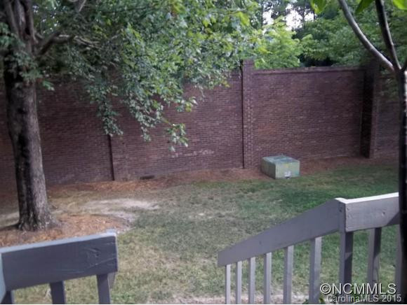 120 Glenbrook - Photo 18