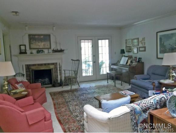 120 Glenbrook - Photo 7