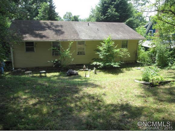 28 Winthrop Road - Photo 2