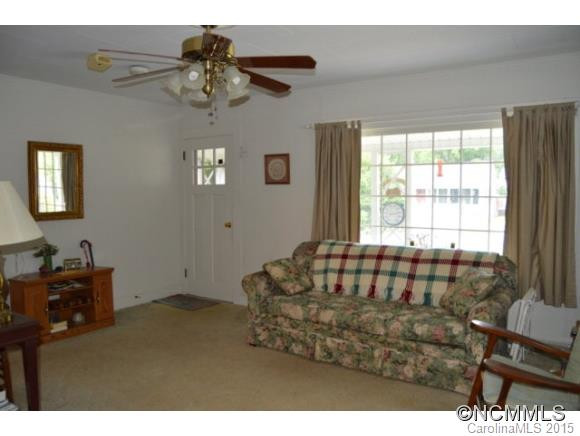 140 Lincoln Avenue - Photo 11