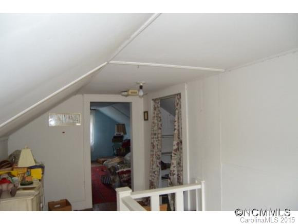 140 Lincoln Avenue - Photo 18