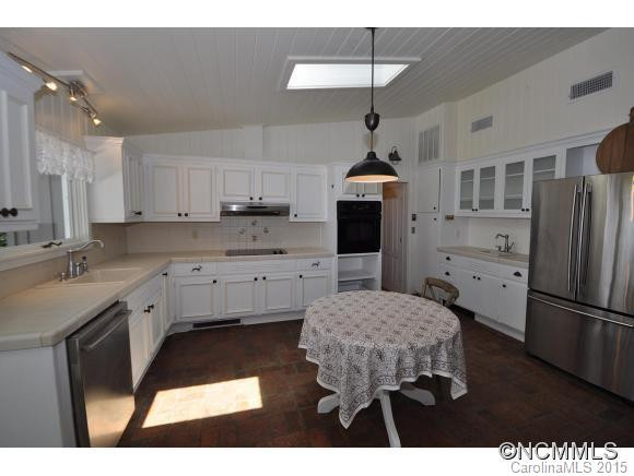 221 Bent Oak - Photo 9