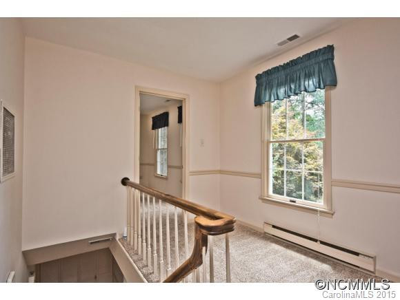 521 Rose Hill Road - Photo 16