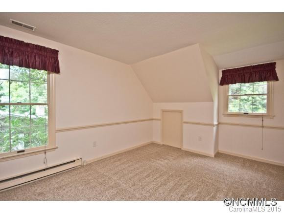 521 Rose Hill Road - Photo 19