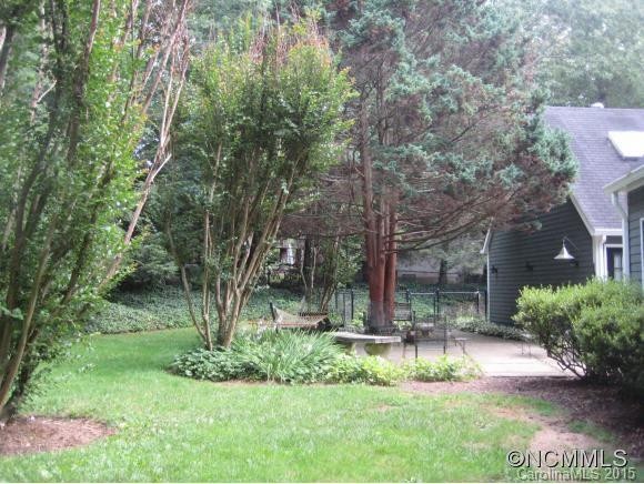 521 Rose Hill Road - Photo 4