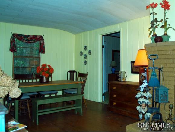 208 Wolf Ridge Road - Photo 14