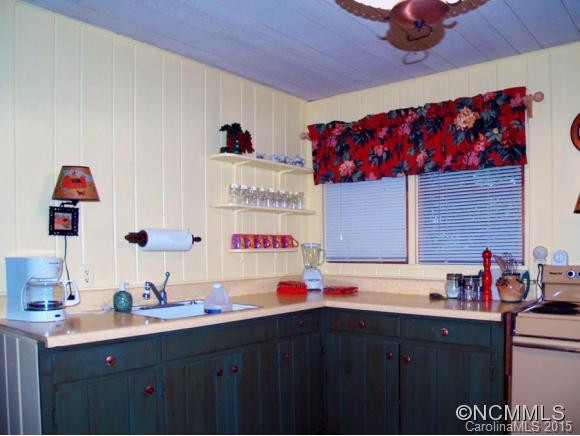 208 Wolf Ridge Road - Photo 18