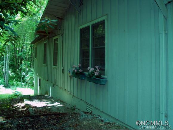 208 Wolf Ridge Road - Photo 7
