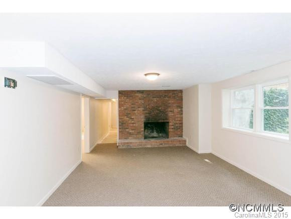 104 Twin Springs Rd - Photo 12