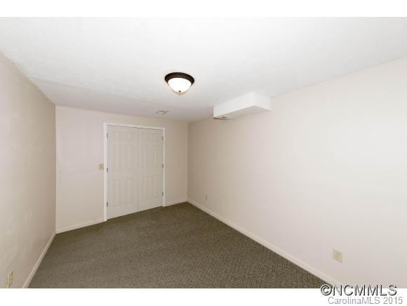 104 Twin Springs Rd - Photo 18