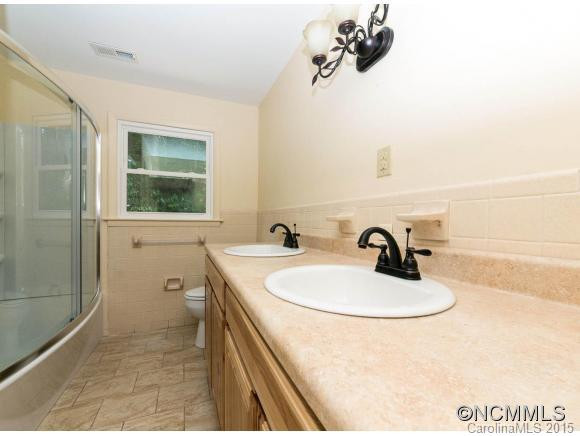 104 Twin Springs Rd - Photo 10
