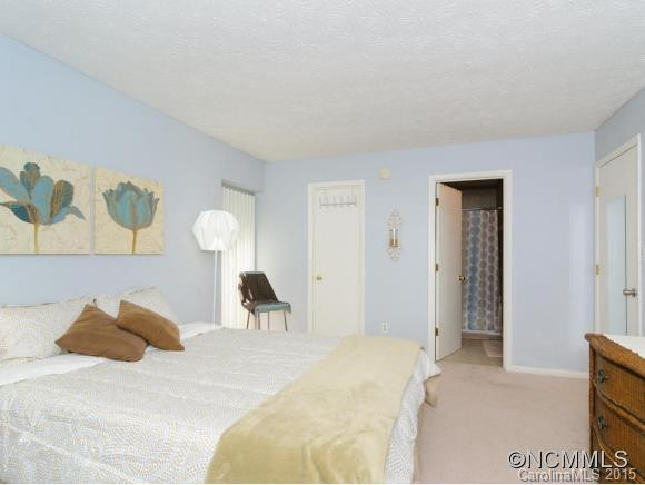 2 Ravencroft Lane UNIT 2A - Photo 11