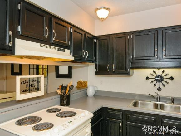 2 Ravencroft Lane UNIT 2A - Photo 10