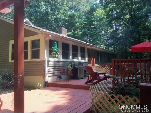 202 Fernwood Drive - Photo 2