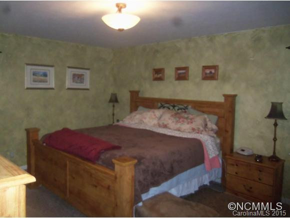 202 Fernwood Drive - Photo 9