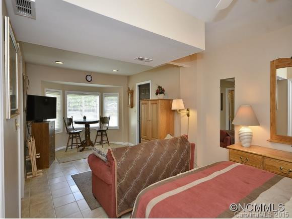 4 SPRINGSIDE DRIVE - Photo 16