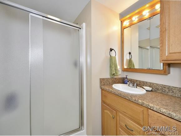 4 SPRINGSIDE DRIVE - Photo 17