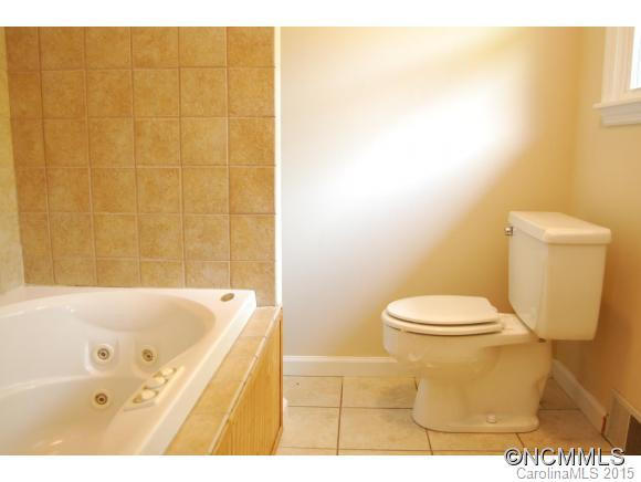 56 Glendale Dr - Photo 12