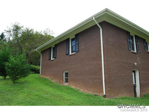 56 Glendale Dr - Photo 4