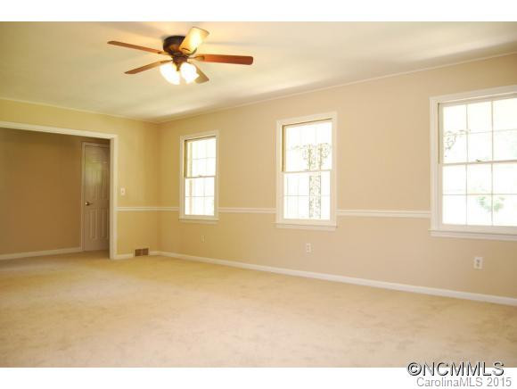 56 Glendale Dr - Photo 6