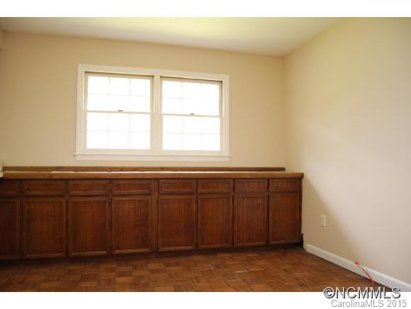 56 Glendale Dr - Photo 10