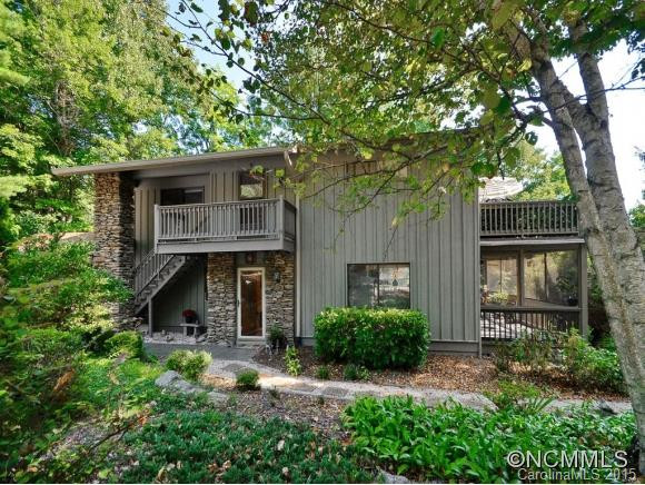 5 Cedarbrook Drive