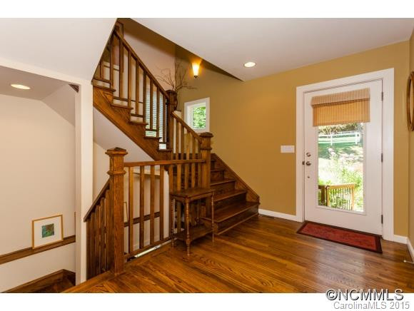 80 Saint Dunstans Road - Photo 2