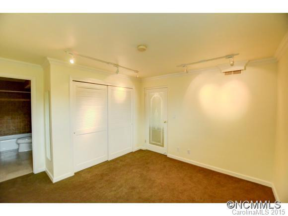 647 Town Mountain Road, #206 - Photo 9