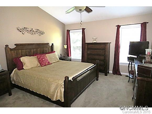 3 Strathmore - Photo 11