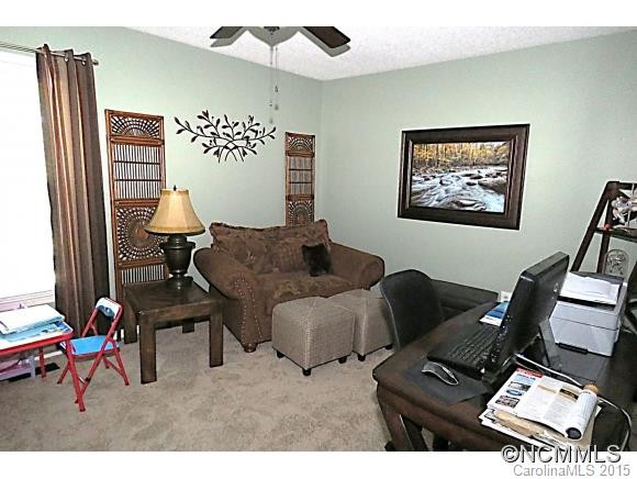 3 Strathmore - Photo 15