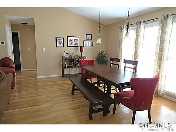 3 Strathmore - Photo 4