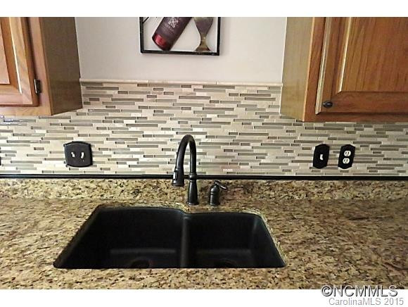 3 Strathmore - Photo 10