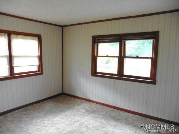 191 COUNTRY LANE - Photo 18