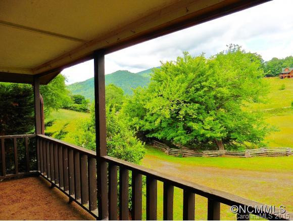 191 COUNTRY LANE - Photo 5