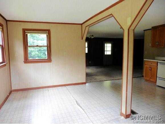 191 COUNTRY LANE - Photo 6