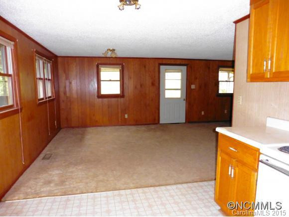 191 COUNTRY LANE - Photo 8