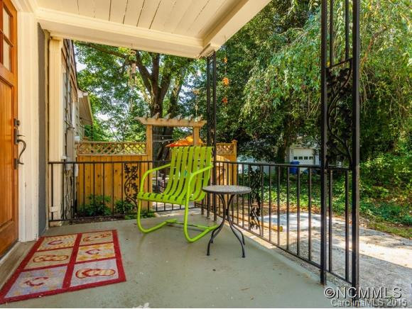 17 Bristol Place - Photo 4