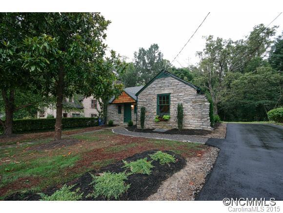 1 Waverly Road - Photo 2