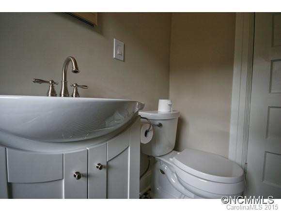 1 Waverly Road - Photo 12