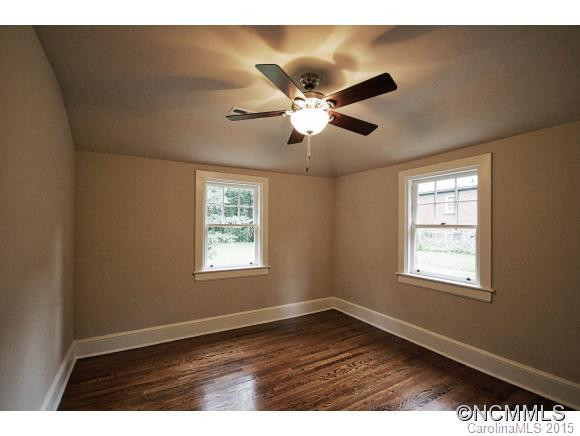 1 Waverly Road - Photo 10