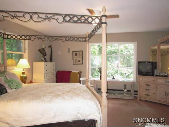 501 Apple Tree Court - Photo 8