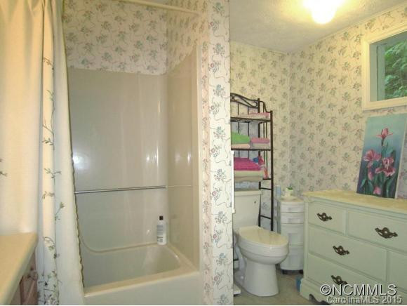 501 Apple Tree Court - Photo 10