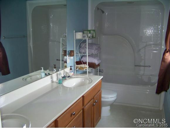 242 Gunns Rd - Photo 11