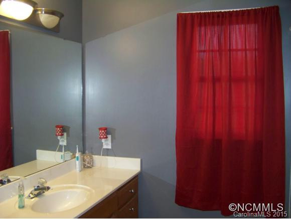 242 Gunns Rd - Photo 15