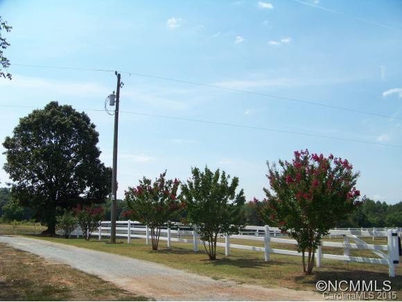242 Gunns Rd - Photo 18