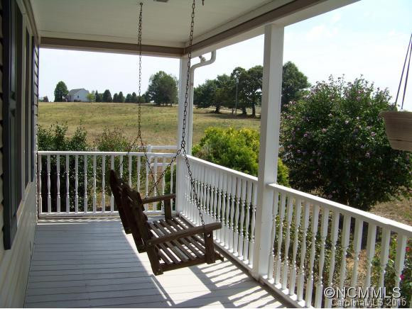 242 Gunns Rd - Photo 5