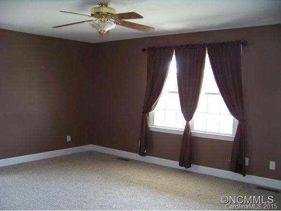 242 Gunns Rd - Photo 10
